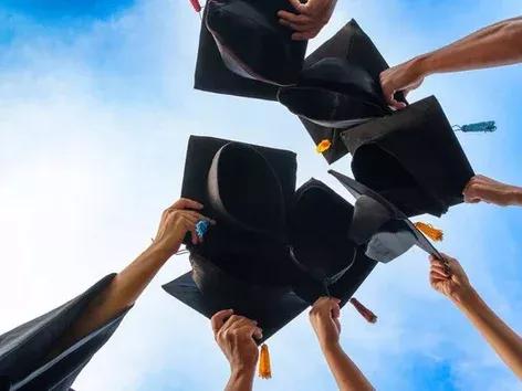 How can a Ukrainian get a student visa to Poland?