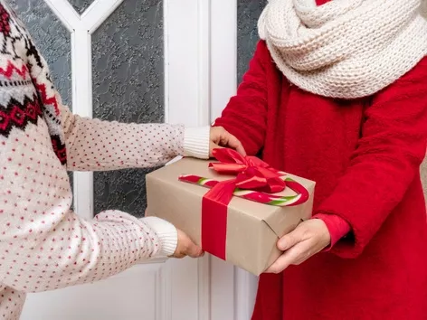 Gifts and discounts for St. Nicholas Day from Visit Ukraine 🎁