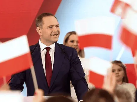 Законопроект про допомогу українцям вже в Сеймі: які обмеження пропонує президент?