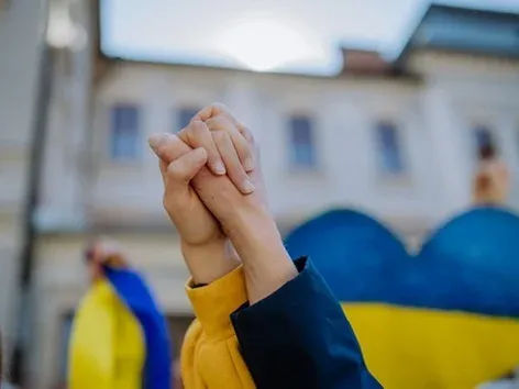 Готовы ли украинцы уступить территорию ради мира: результаты опроса KIIS