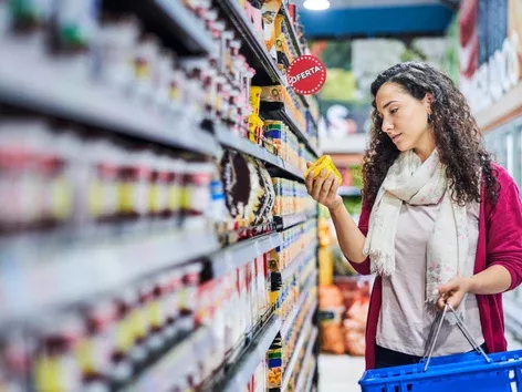 Poland is preparing important changes in the operation of stores: when will they open on Sunday?