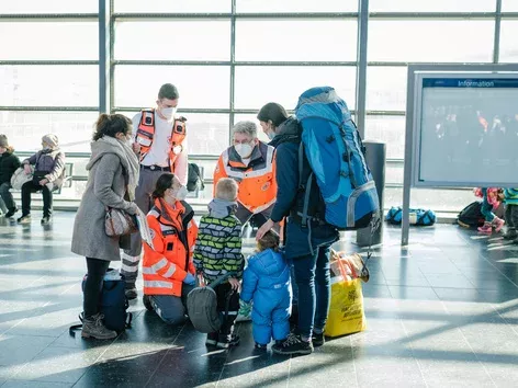 Какие немецкие земли принимают беженцев из Украины в декабре 2023 года: адреса лагерей