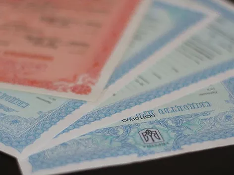 How to obtain documents from the registry office abroad: quickly, reliably, with delivery