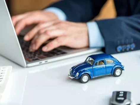 How do I buy/sell a car on AUTO.RIA via Diia?