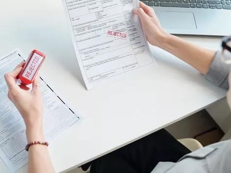 Refusal to issue an immigration permit to Ukraine: who is at risk and on what grounds?