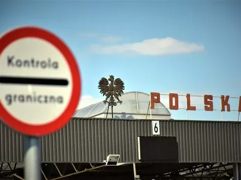 Strict checks at the Ukrainian-Polish border: what is forbidden to take with you