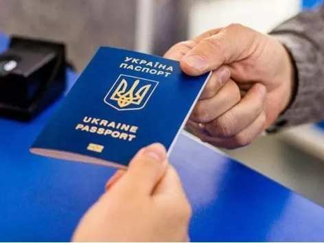 New procedure for issuing passports to Ukrainian citizens abroad: changes will come into force on June 30