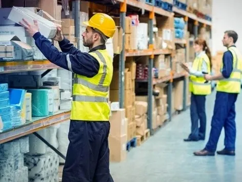 Топ-10 самых высокооплачиваемых профессий в Польше без диплома: сколько могут зарабатывать украинцы в 2025 году