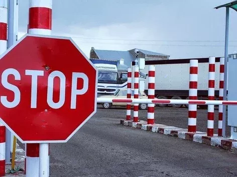 Ukraine introduces new rules for travelling abroad: who will be affected