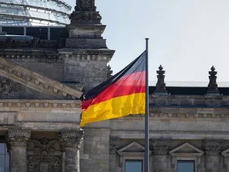 Когда украинцам нужна виза для поездки в Германию и как ее получить?