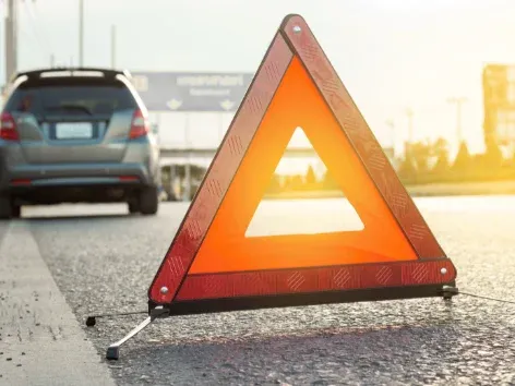 Was im Falle eines Verkehrsunfalls zu tun ist: eine Erinnerung für Fahrer in der Ukraine