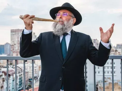 More status: what you need to know about the Hasidic center in Gadyach and how it differs from Uman