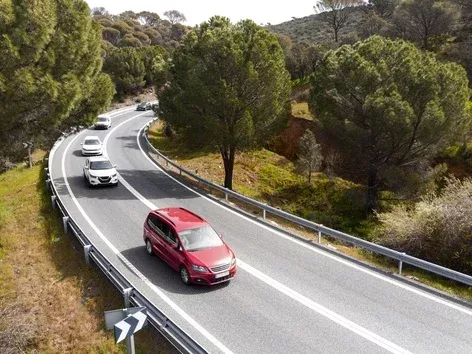 Crossing the Ukraine - Romania border by car: route, checkpoints and everything you need to know