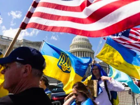 Массовые депортации украинцев из США: позиция Трампа и что известно о первых возвращениях в Украину