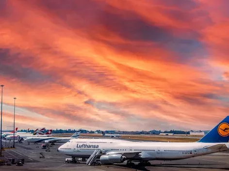 Lufthansa has suspended flights to some popular destinations: where to and why