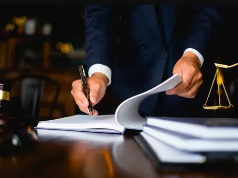 Можно ли получить временную защиту в Чехии после подачи заявления в другой стране ЕС? Юристы Visit Ukraine объясняют