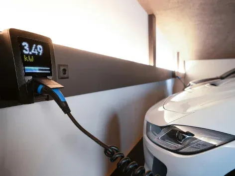 Рынок электрических автомобилей снова растет в Украине: какие бренды выбирают чаще всего