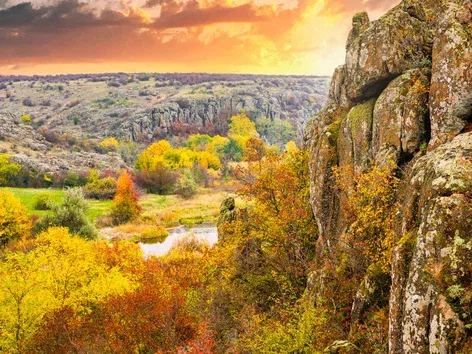 Where can you spend a weekend and relax in nature, except Carpathians this spring?