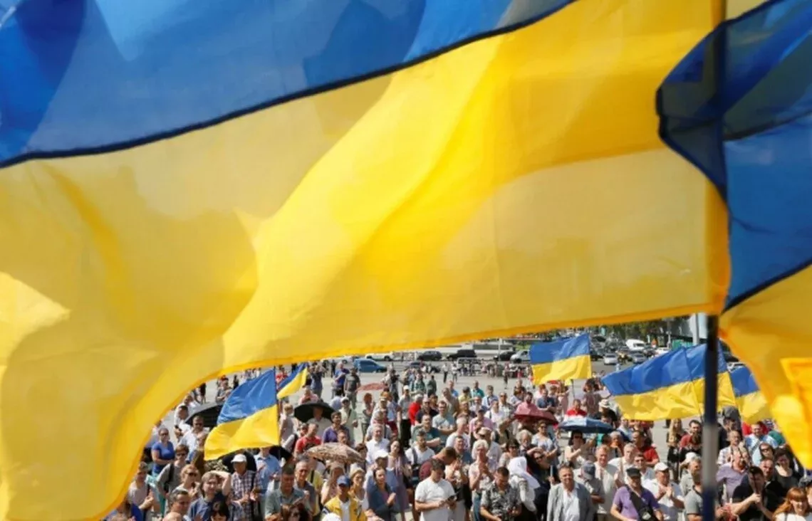 How many Ukrainians are ready to give up territories for peace? Data from a new poll