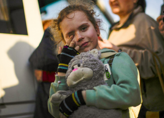 Financial and other assistance to children affected by the war