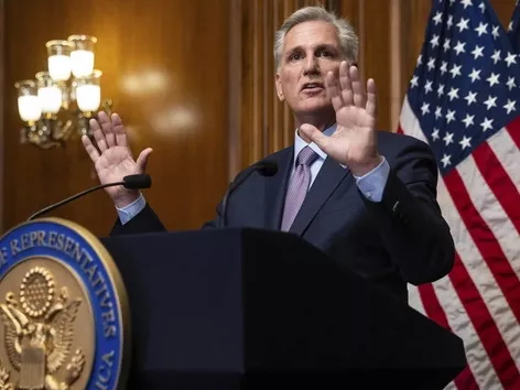 Чому звільнили спікера США Маккарті та як це вплине на підтримку України?