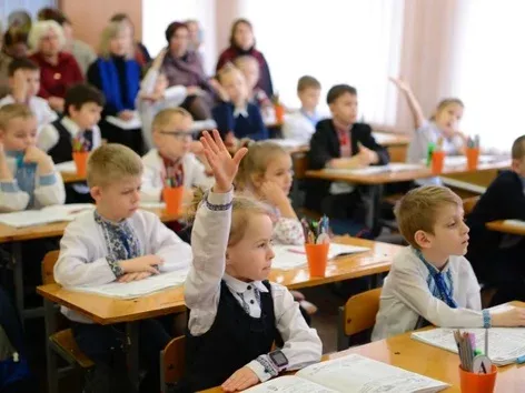 Starting from 1 September, Ukrainian schools will teach Lessons of Happiness: what will children be taught?