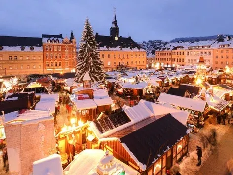 Closed cafes, shops, and shopping centers: when are holidays and non-working days in Germany